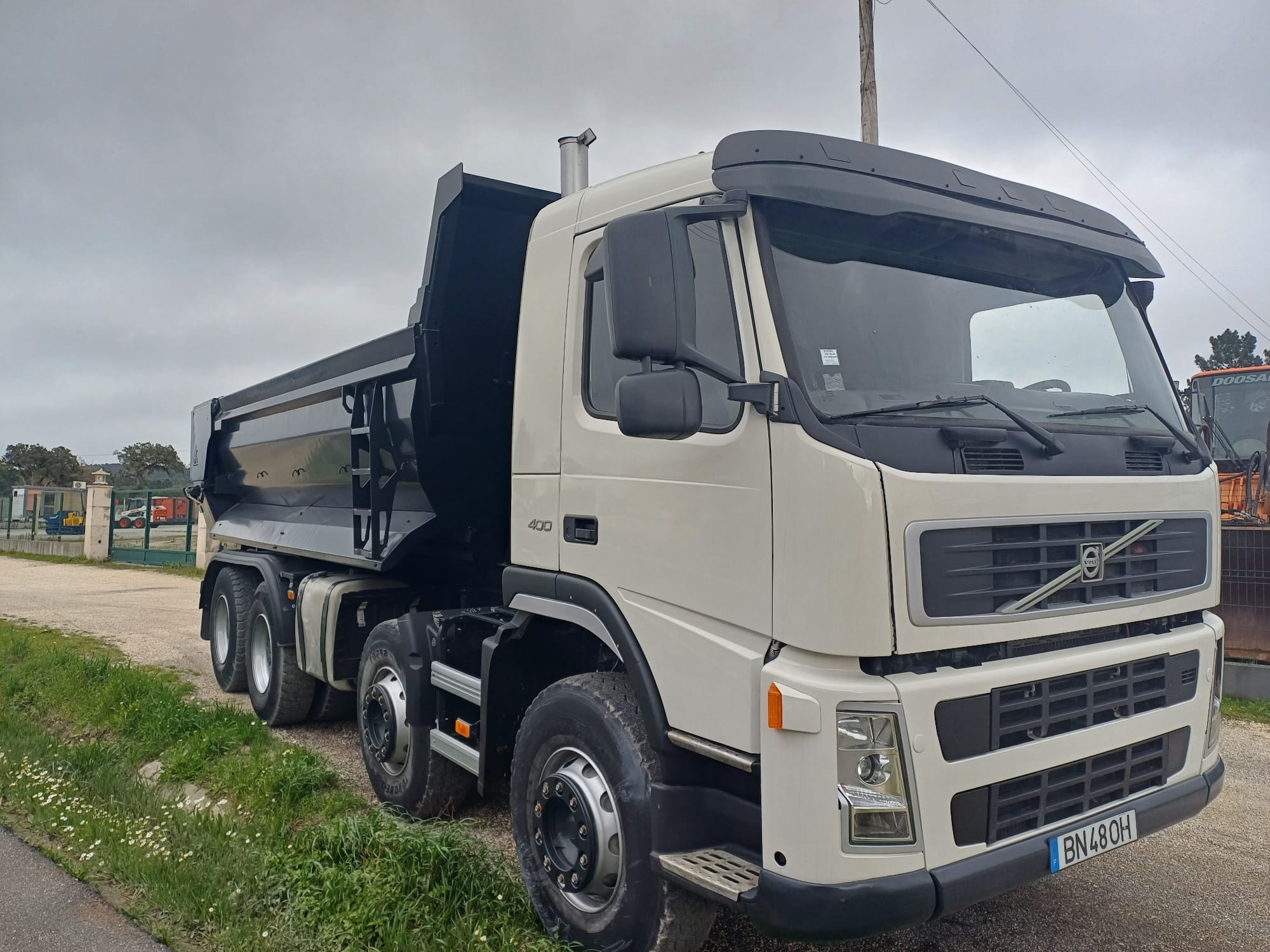 Volvo 400- Ano 2008